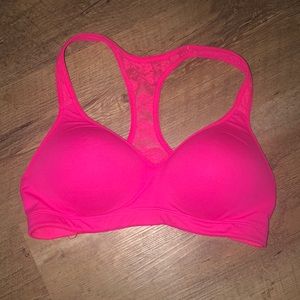Fuchsia VS PINK bra (SZ: S)
